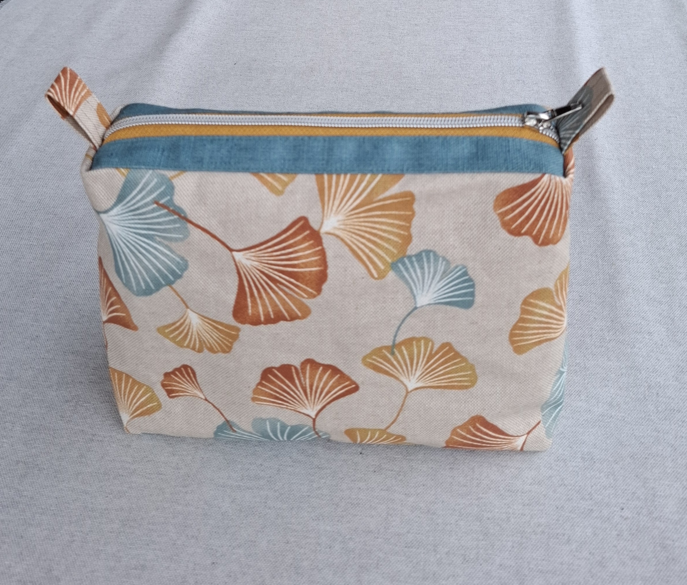 Kosmetiktasche «Ginkgo Glow»