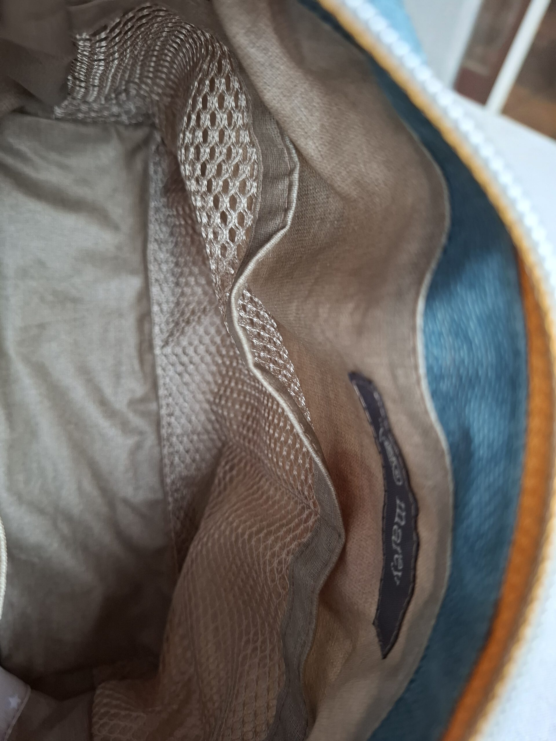 Kosmetiktasche «Ginkgo Glow» – Bild 2