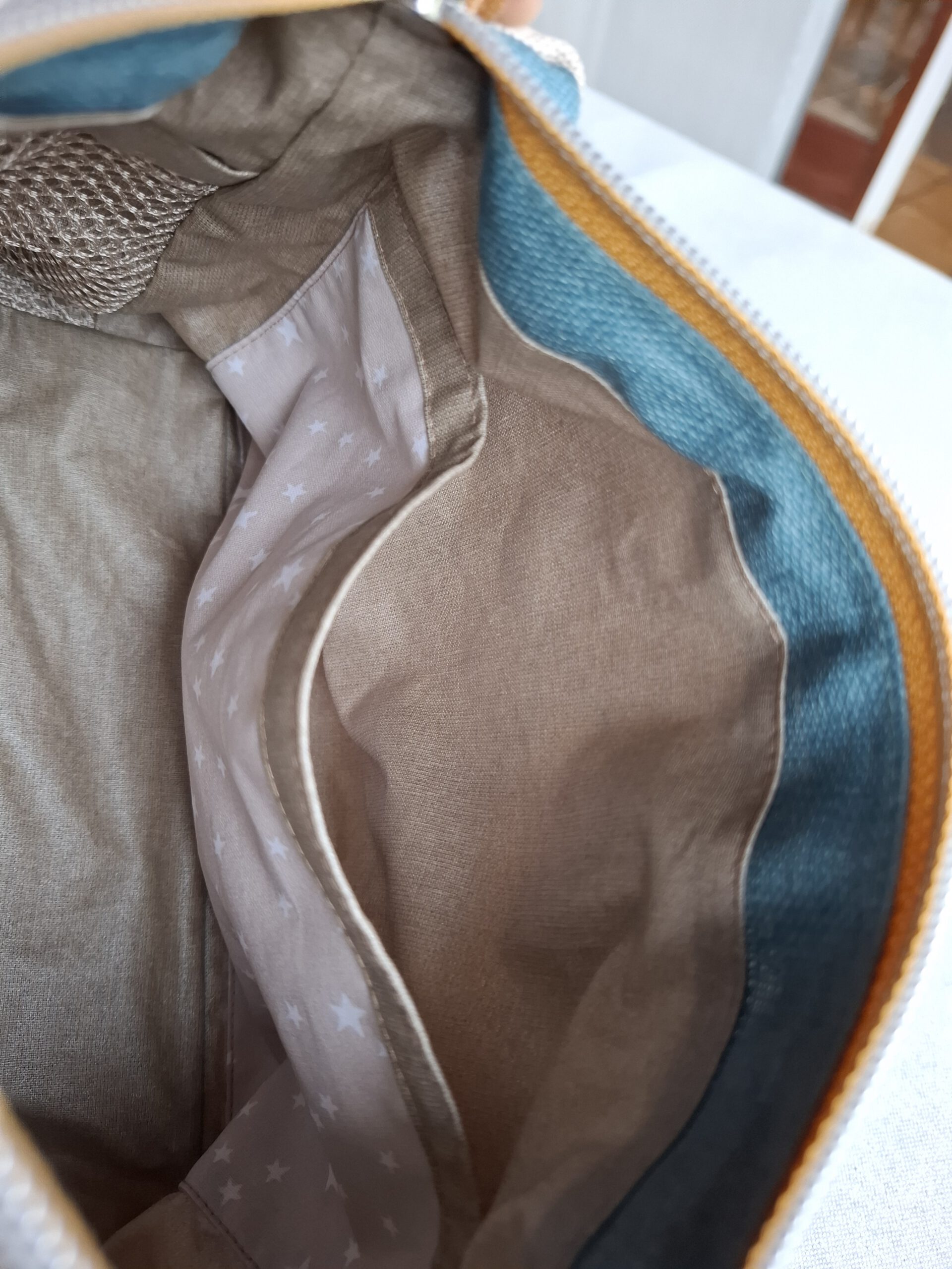 Kosmetiktasche «Ginkgo Glow» – Bild 3